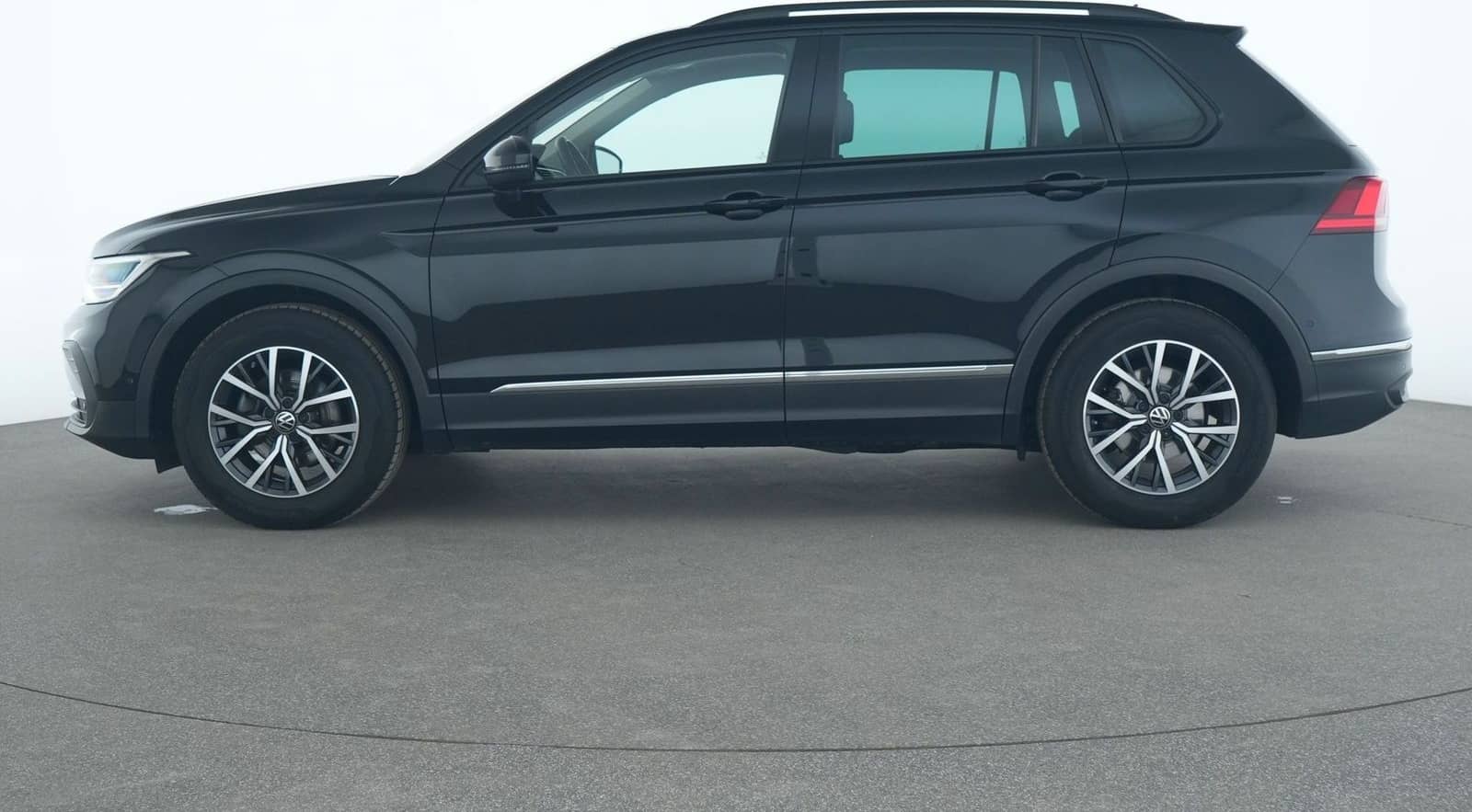 Volkswagen Tiguan Life Kamera|AHK|ACC|Navi|Panoramadach|LED foto 10