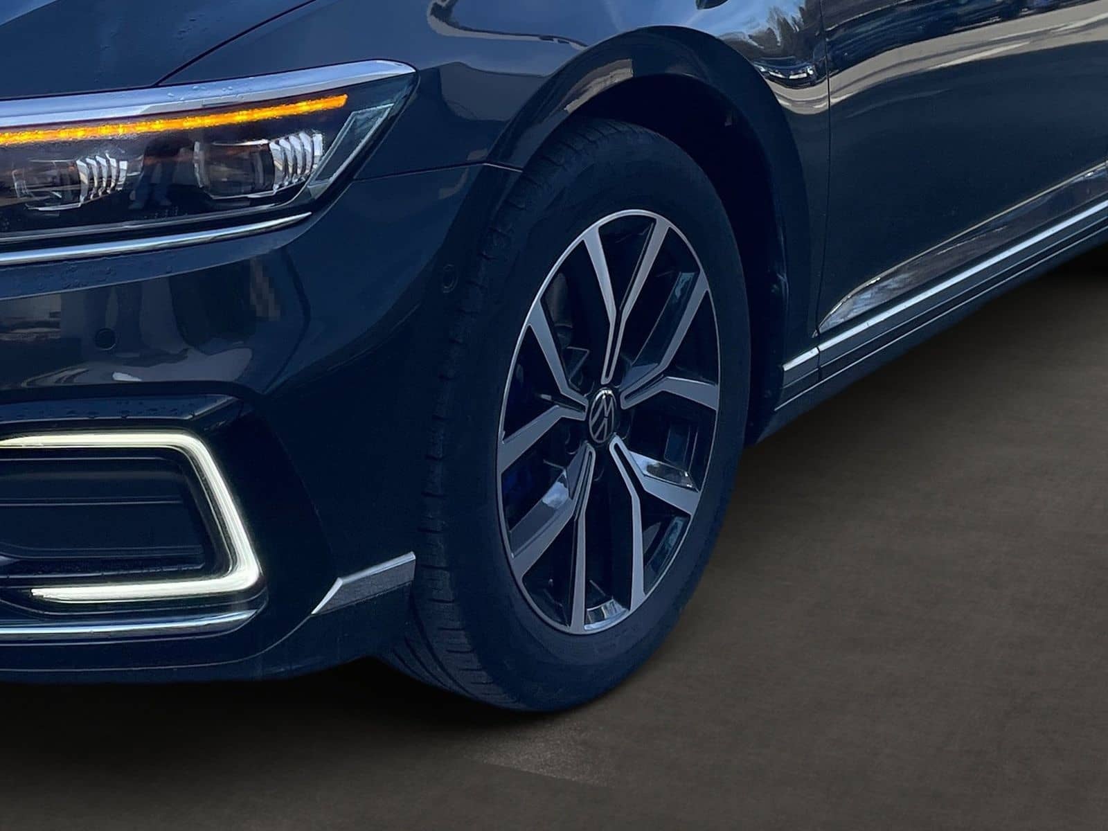 Volkswagen Passat Variant 1.4 TSI Hybrid GTE *AHK*MATRIX*KA foto 9