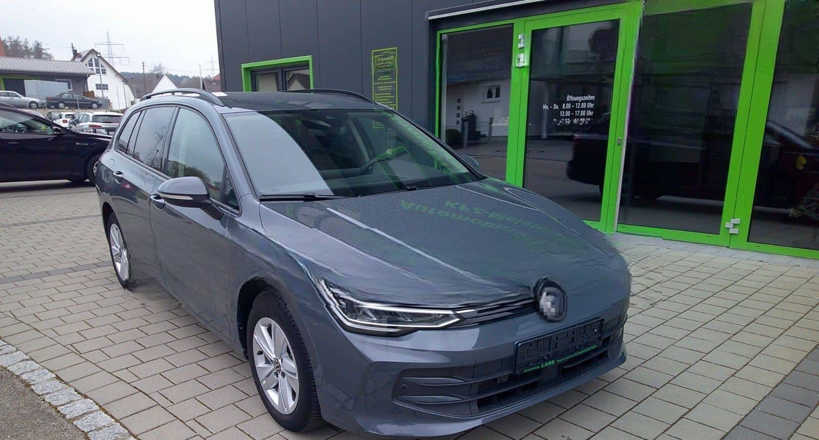 Volkswagen Golf VIII Variant 1.5 TSI Life #SHZ #LRHZ #LED foto 2