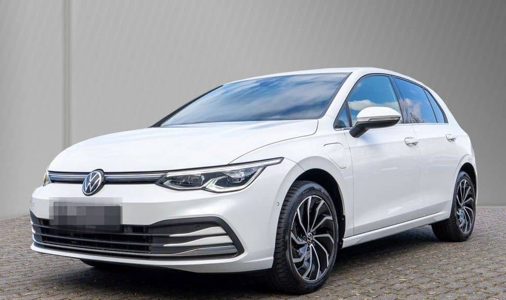 Volkswagen Golf VIII Lim. 1.4 eTSI DSG Style *LED*Kamera* foto 2