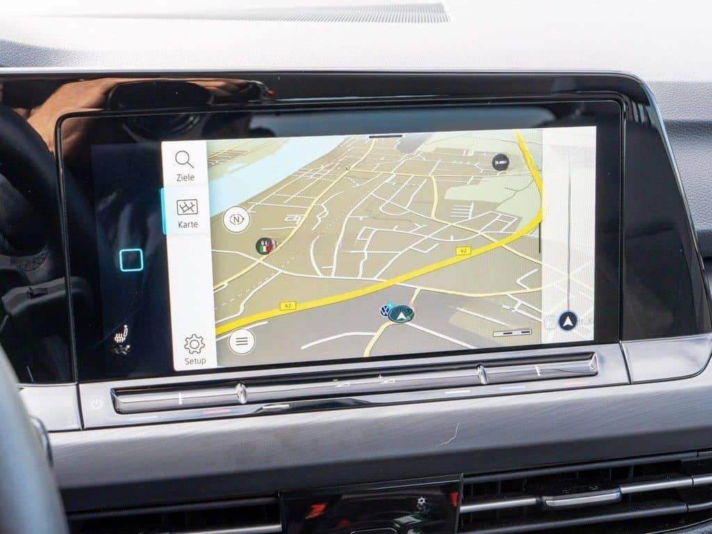 Volkswagen Golf VIII Lim. 1.4 eTSI DSG Style *LED*Kamera* foto 12