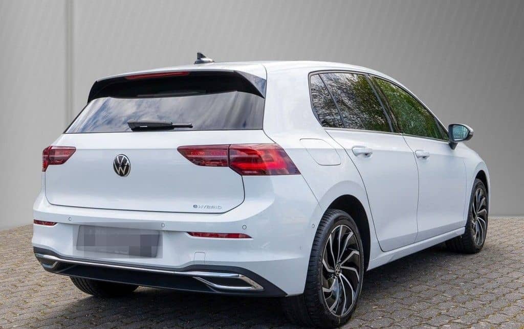 Volkswagen Golf VIII Lim. 1.4 eTSI DSG Style *LED*Kamera* foto 4