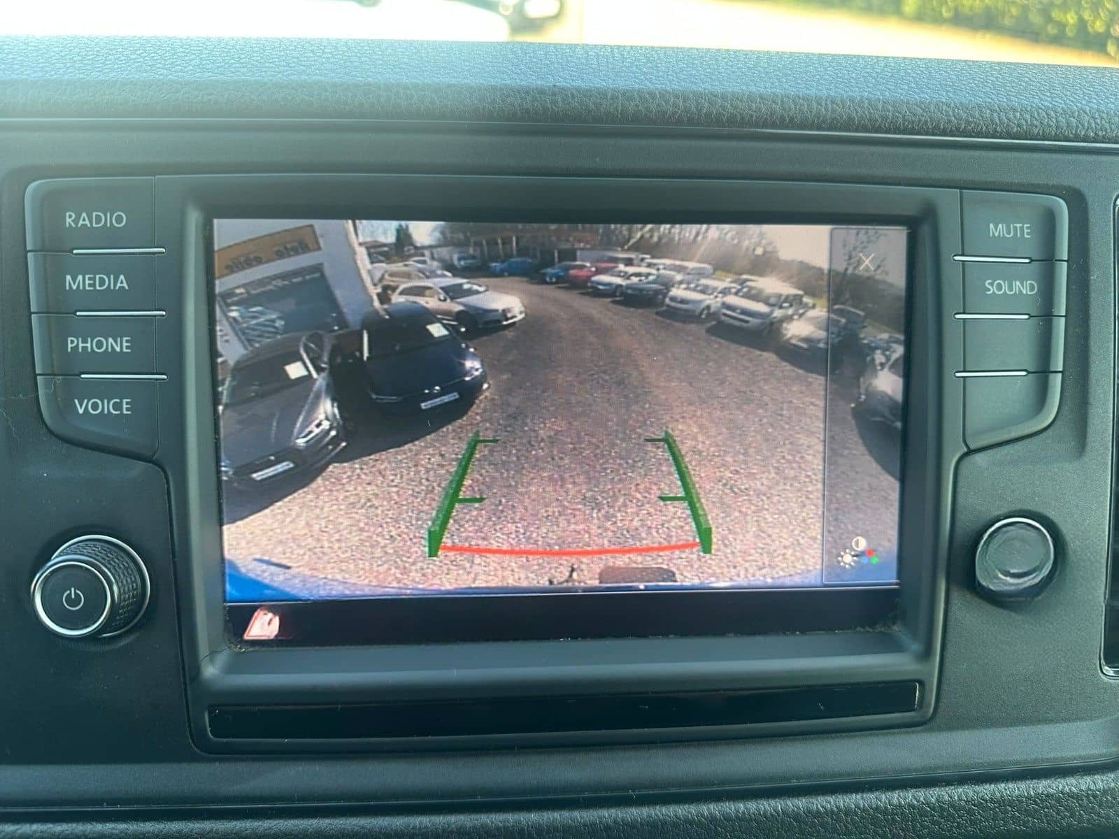 Volkswagen Crafter Kasten 35 mittellang Hochdach AHK KLIMA foto 20