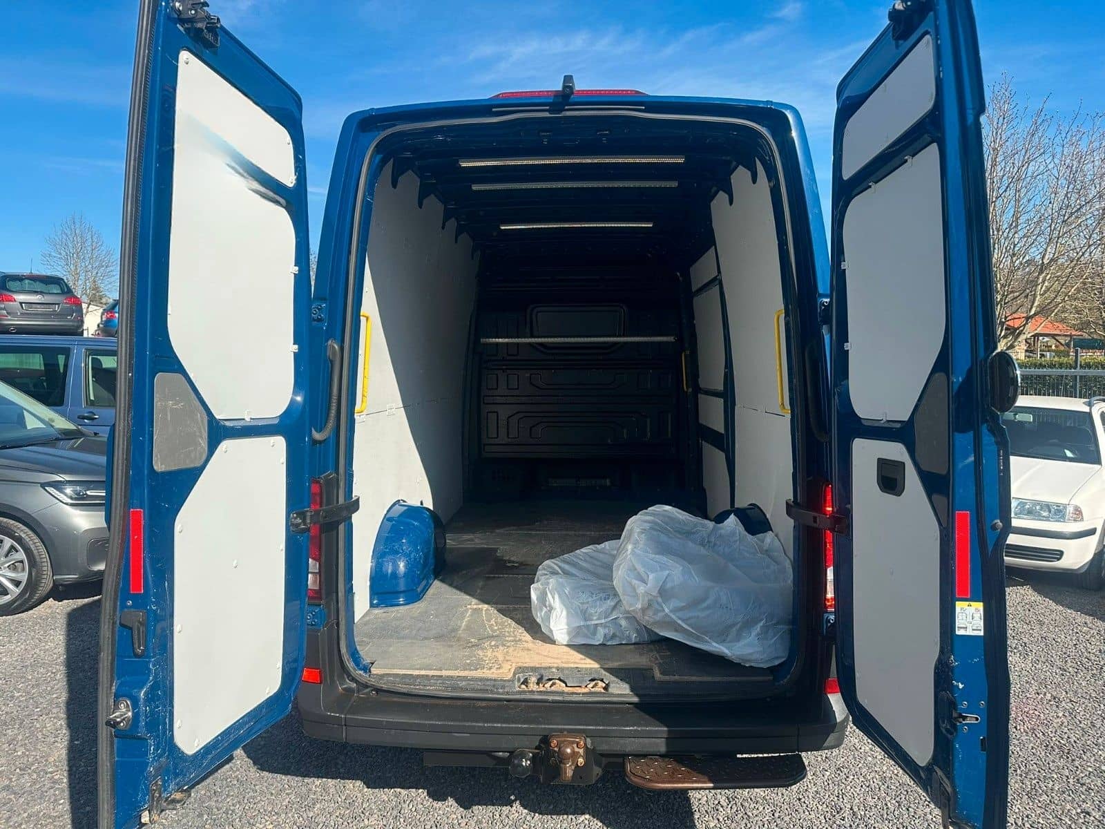 Volkswagen Crafter Kasten 35 mittellang Hochdach AHK KLIMA foto 21
