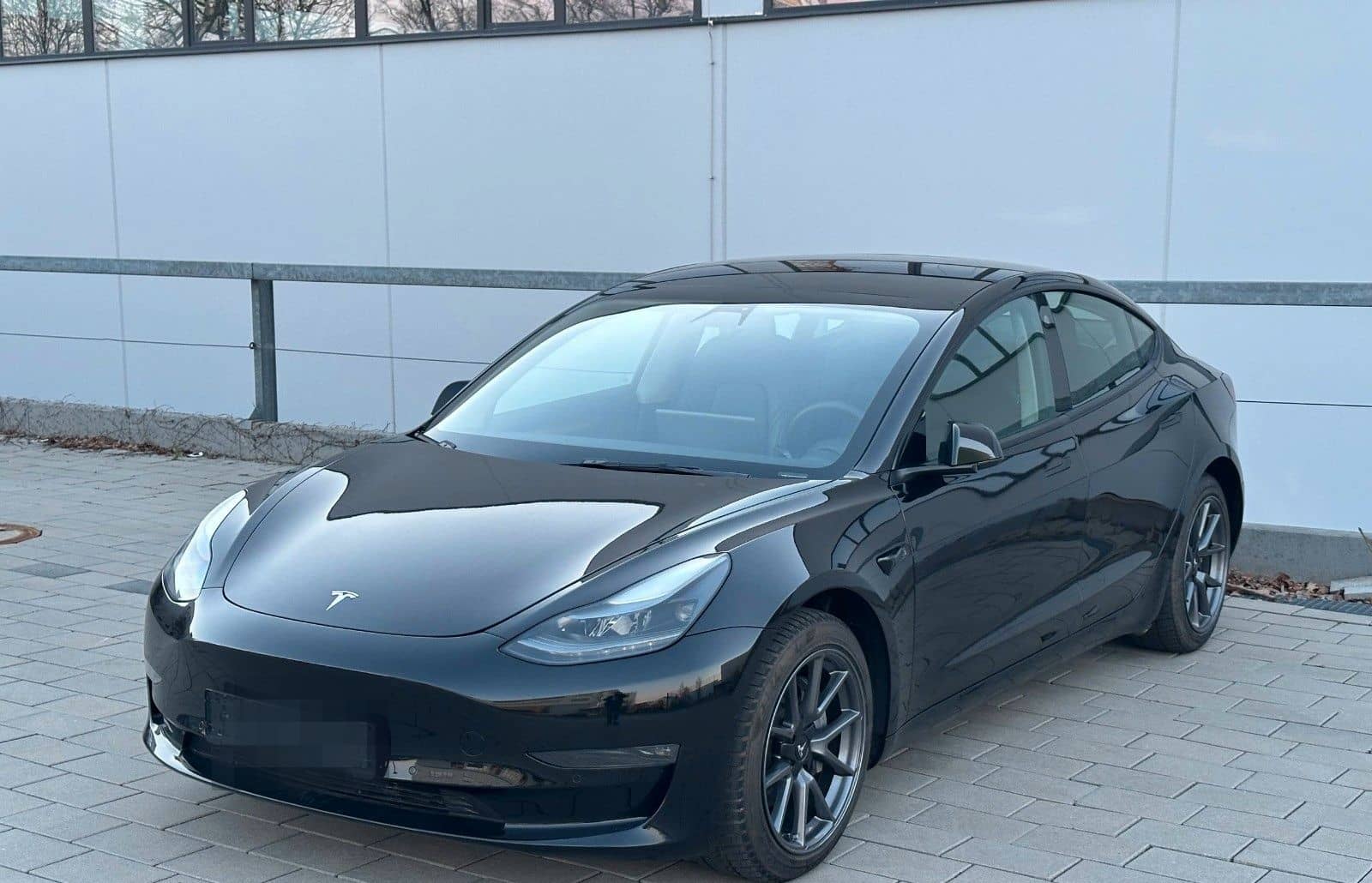 Tesla Model 3 Long Range Dual AWD foto 1