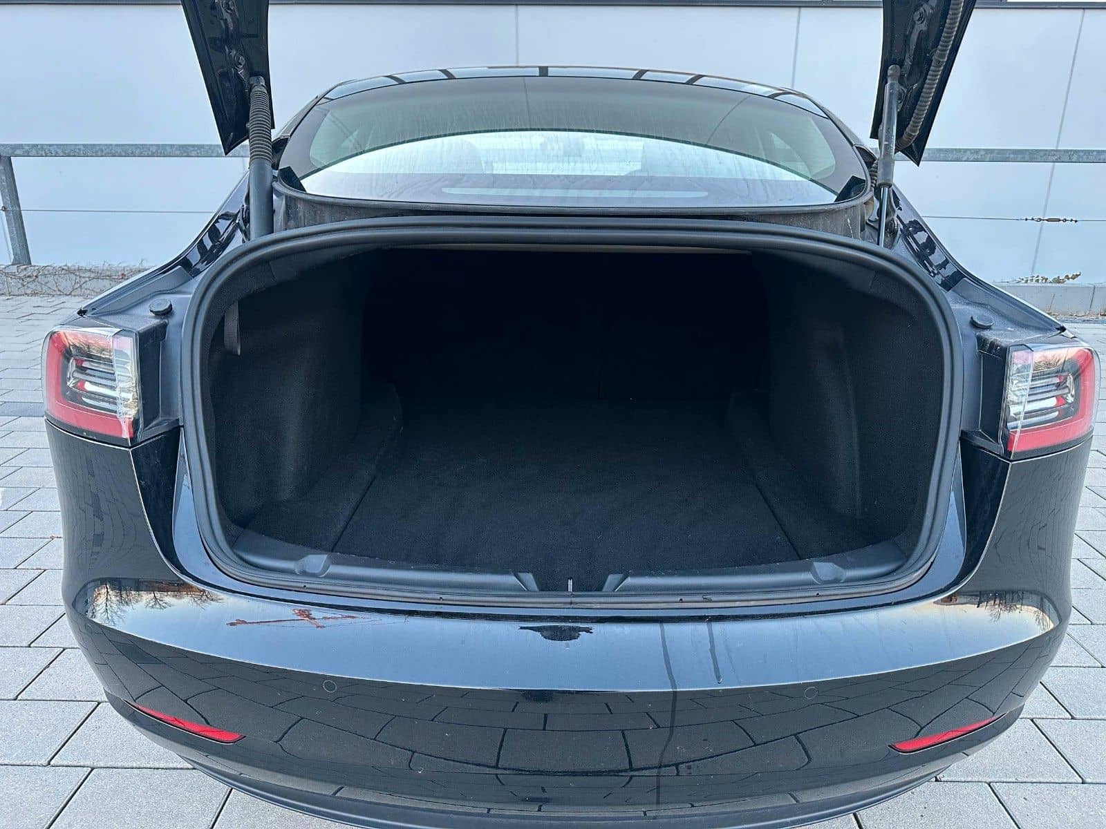 Tesla Model 3 Long Range Dual AWD foto 9