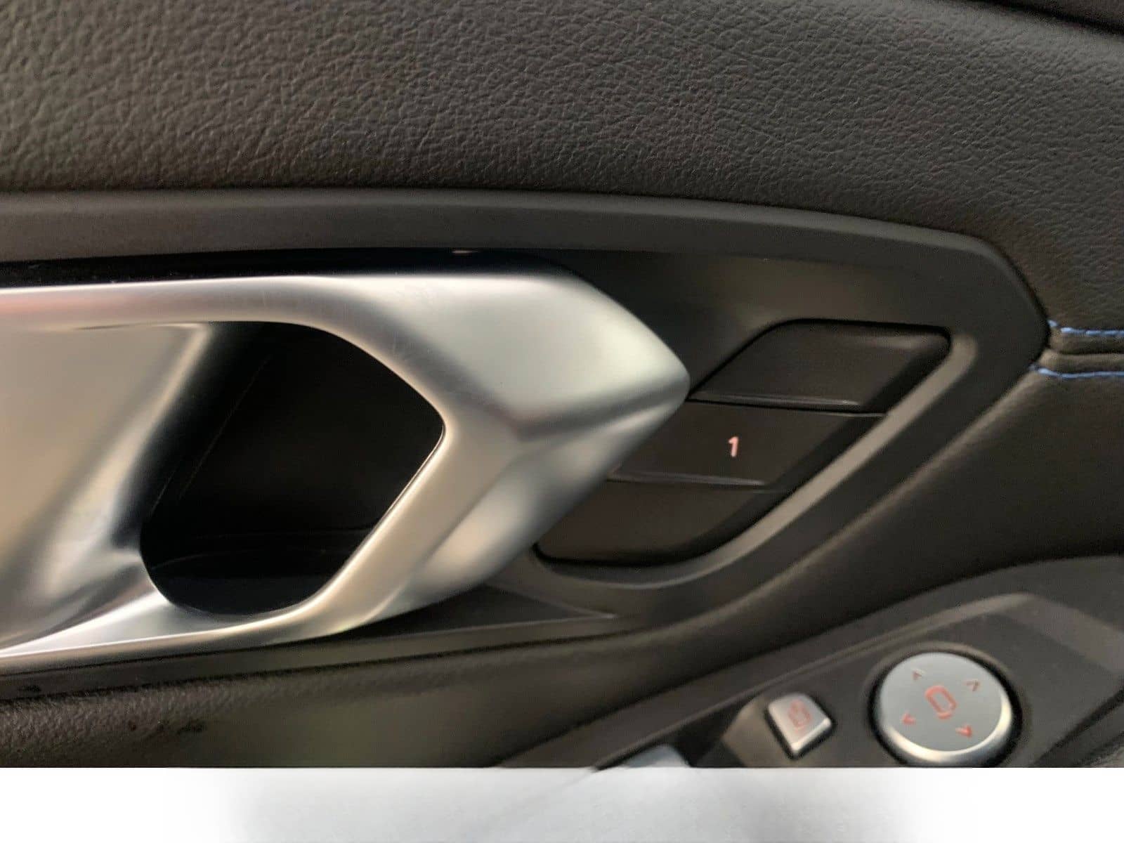 BMW 320 d Lim xDr M Sport NP83t€ DrivingPro|360°|HUD foto 11