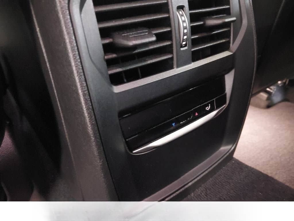 BMW 320 d Lim xDr M Sport NP83t€ DrivingPro|360°|HUD foto 13