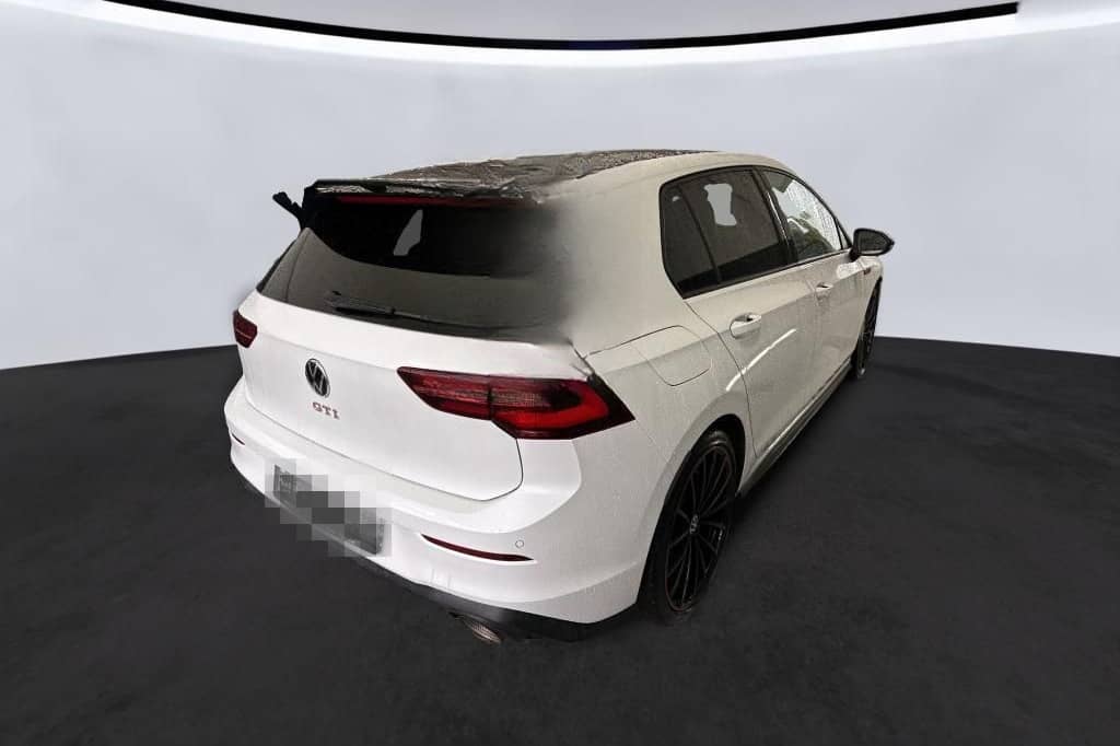 Volkswagen GOLF GTI CLUBSPORT 45 19Z/ACC/HuD/PANO/AKRAPOVIC foto 9