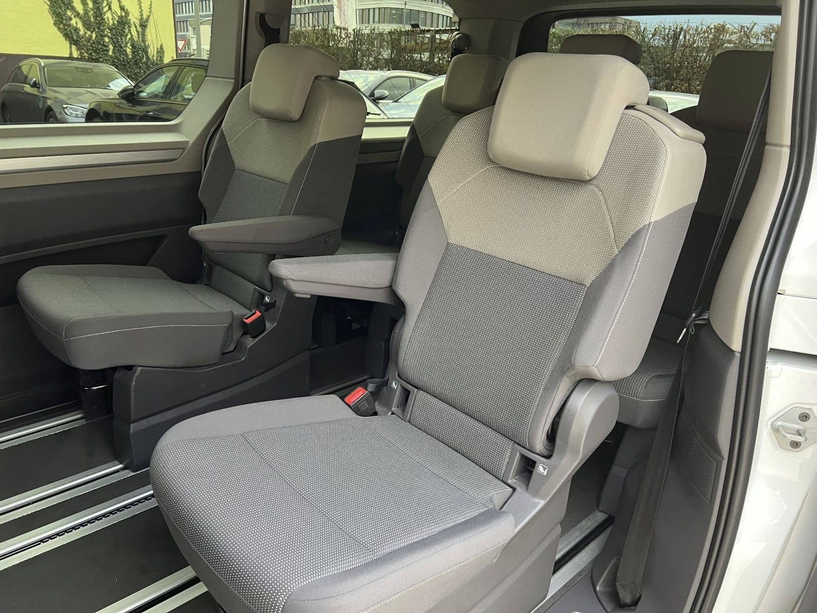 Volkswagen T7 Multivan Lang Life 7-SITZ+ACC+KAMERA+LED+SPUR foto 22