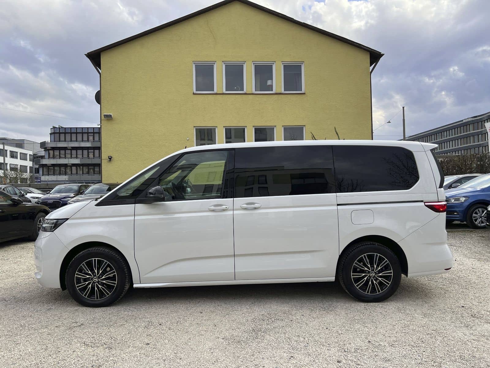 Volkswagen T7 Multivan Lang Life 7-SITZ+ACC+KAMERA+LED+SPUR foto 8