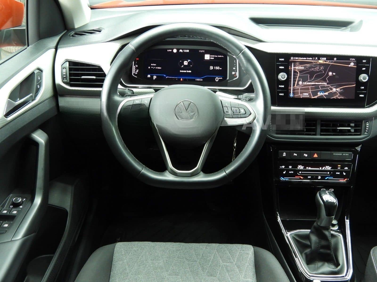 Volkswagen T-CROSS 1.0 TSI MOVE foto 13