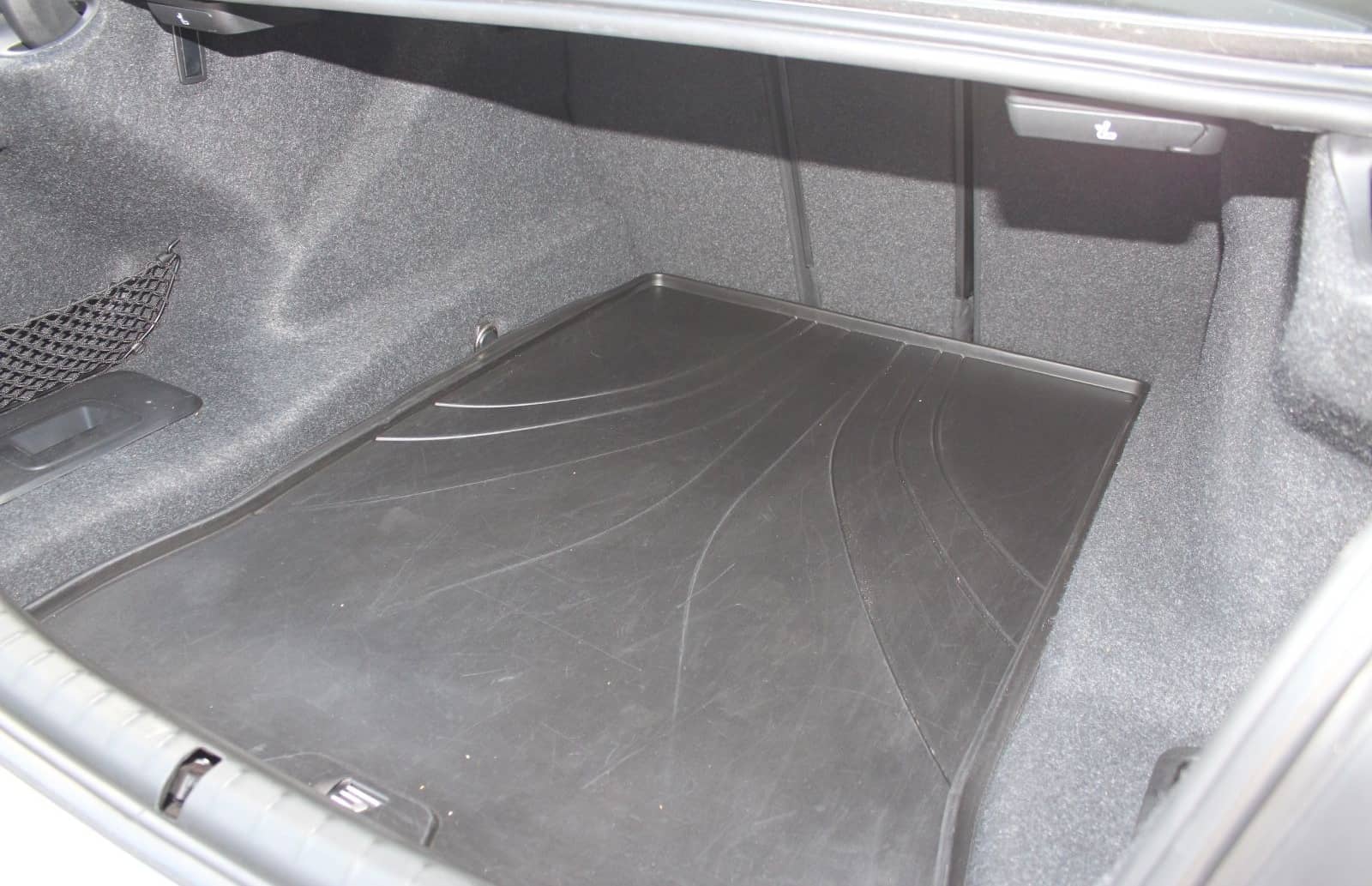 BMW 520 i AUTOMATIK KLIMA NAVI 19.ZOLL ALU PDC KAMER foto 14