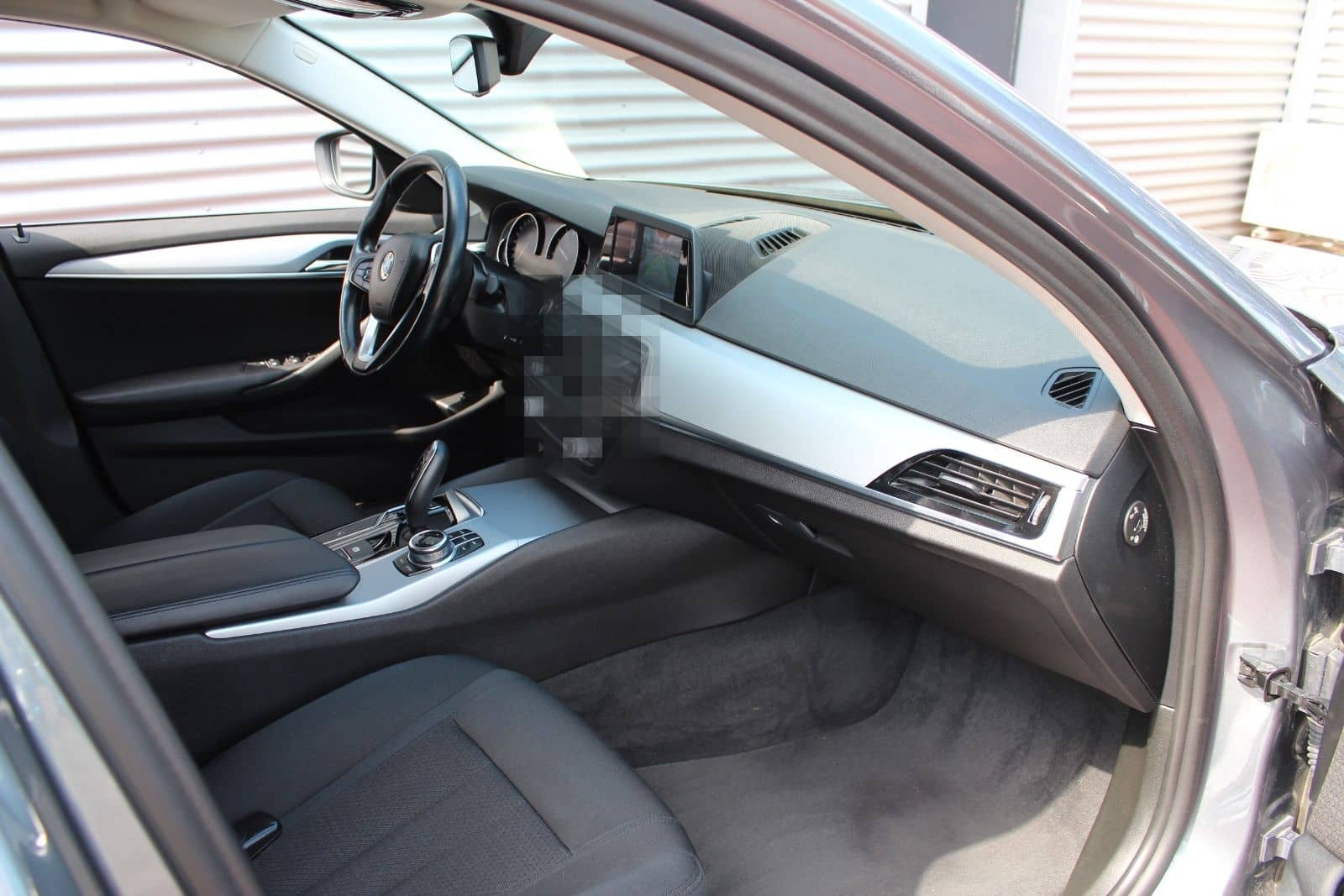 BMW 520 i AUTOMATIK KLIMA NAVI 19.ZOLL ALU PDC KAMER foto 25