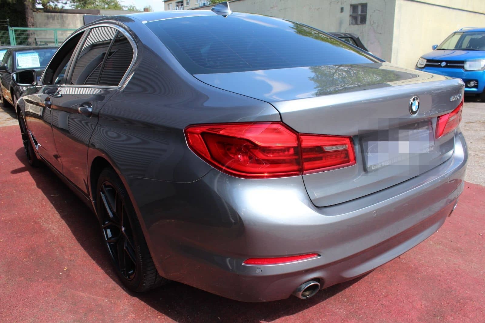 BMW 520 i AUTOMATIK KLIMA NAVI 19.ZOLL ALU PDC KAMER foto 10