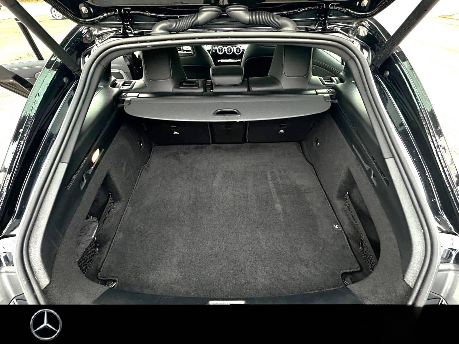 Mercedes-Benz CLA250 4M SB DIST MLED STHZ PAN HUD AHK BUR AMG foto 10