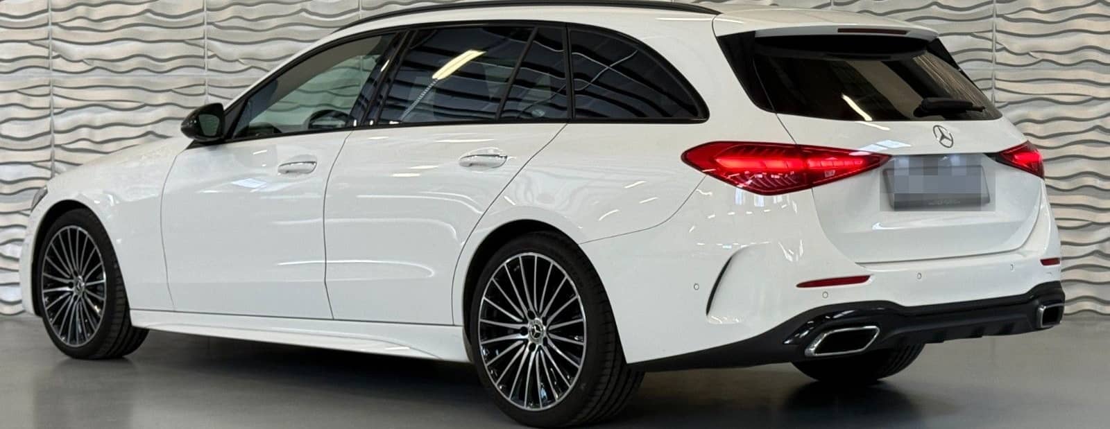 Mercedes-Benz C 220 d T AMG*NIGHT*LEDER*DIGITAL-LIGHT*BURMESTE foto 7