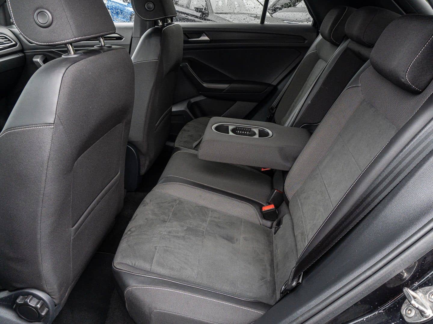 Volkswagen T-ROC 1.0 TSI R-Line foto 16