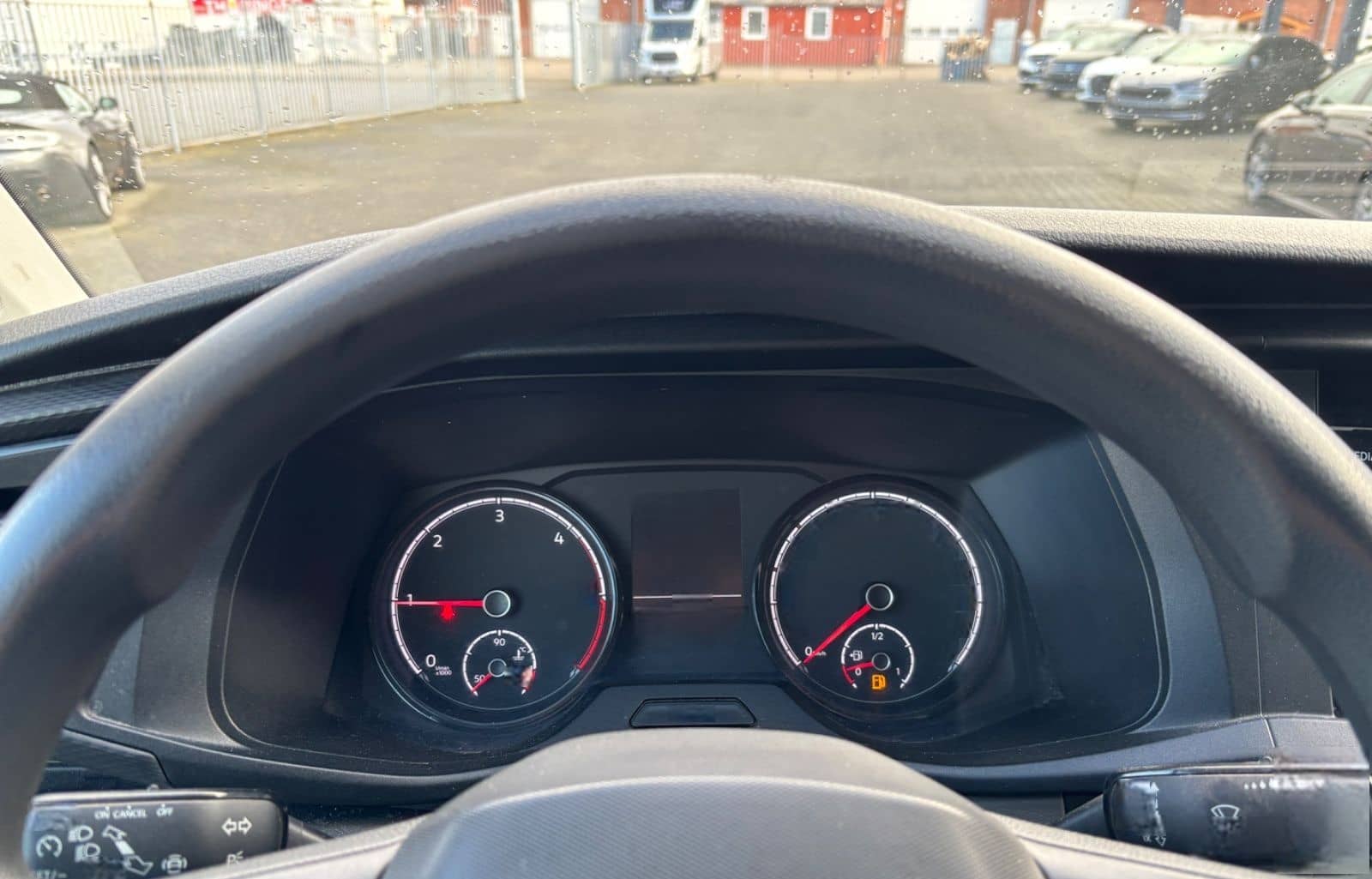 Volkswagen T6 Caravelle 2.0 TDI Lang 8-Sitzer / Navigation foto 15