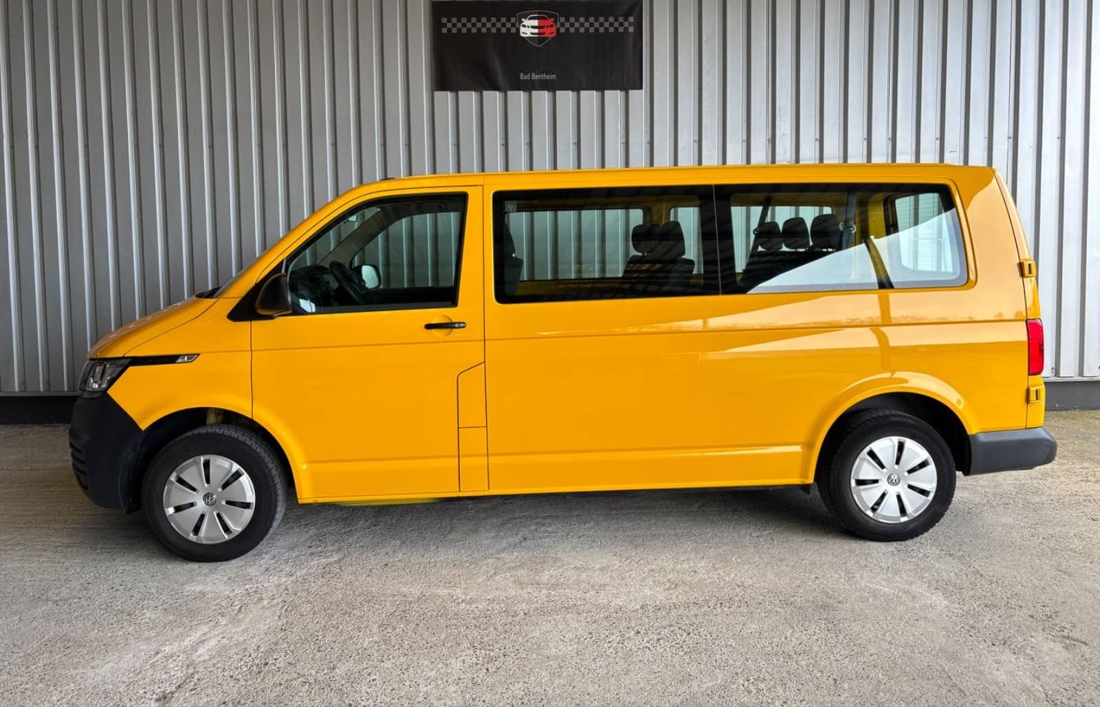 Volkswagen T6 Caravelle 2.0 TDI Lang 8-Sitzer / Navigation foto 3