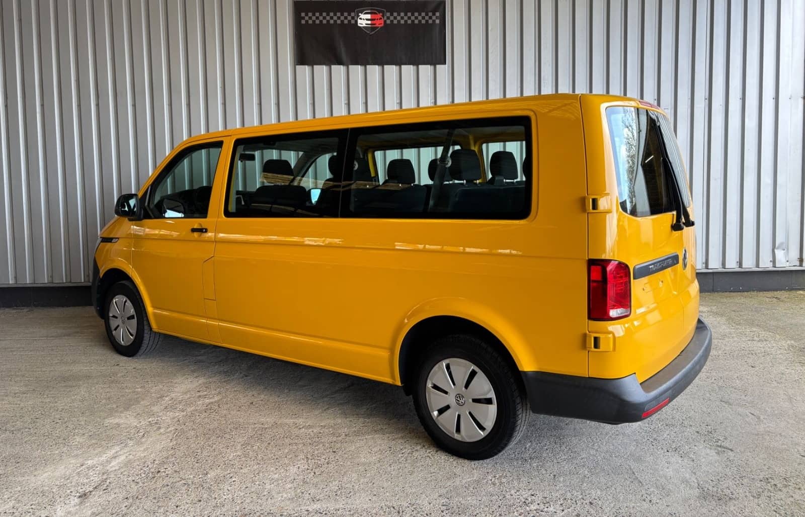 Volkswagen T6 Caravelle 2.0 TDI Lang 8-Sitzer / Navigation foto 4