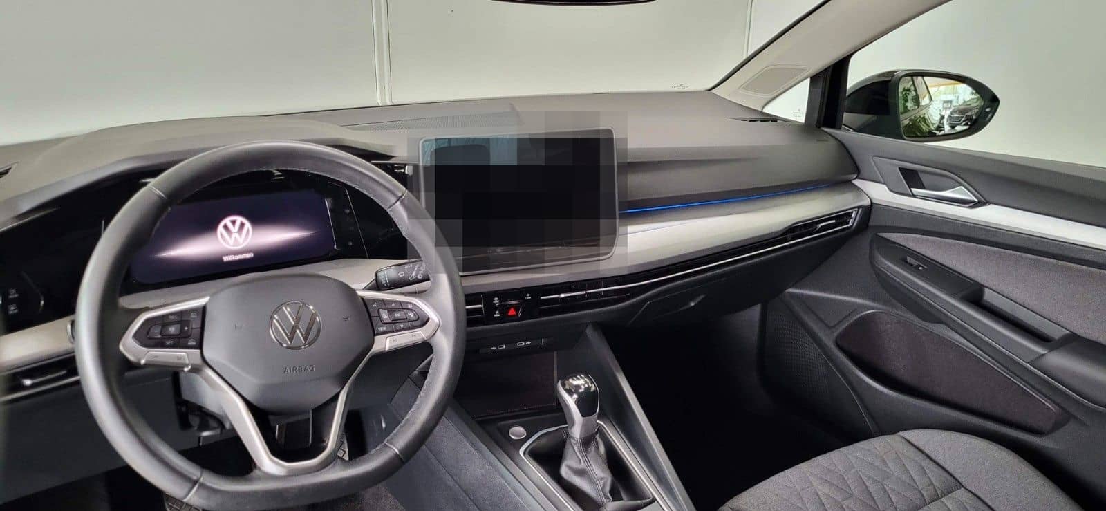 Volkswagen Golf VIII  1.5 TSI 85 kW 116 PS / SHZ / Allwette foto 5