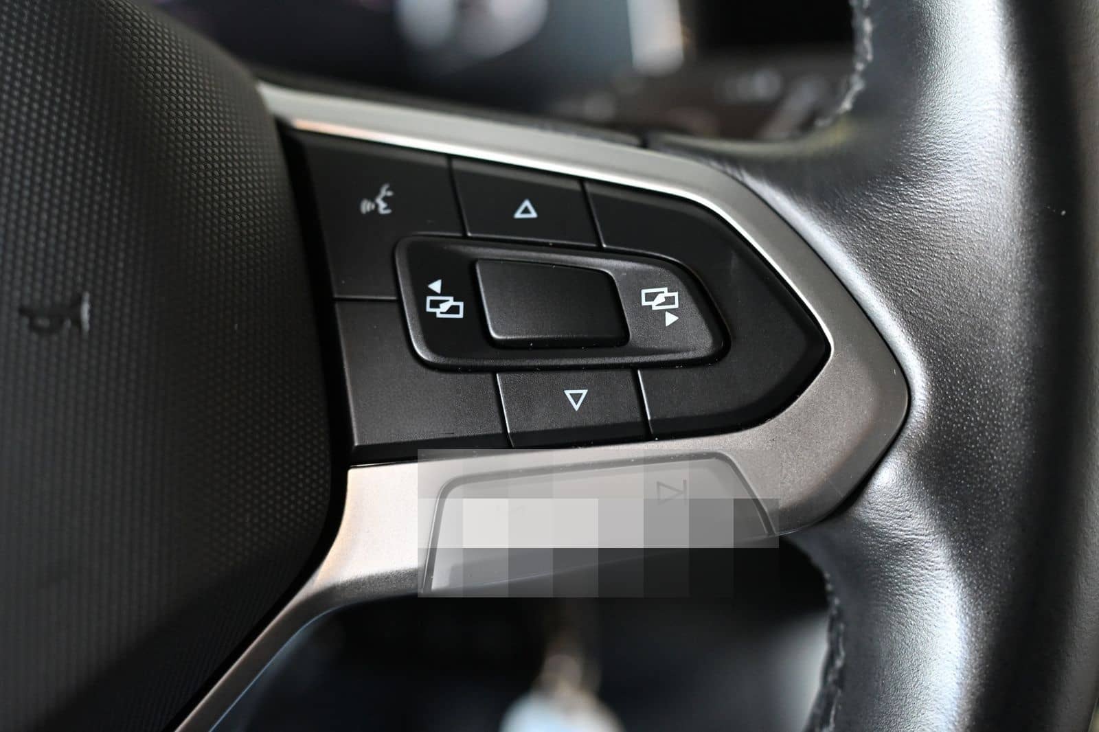 Volkswagen Taigo 1.0 TSI DKG Style Navigation Matrix SHZ  foto 16