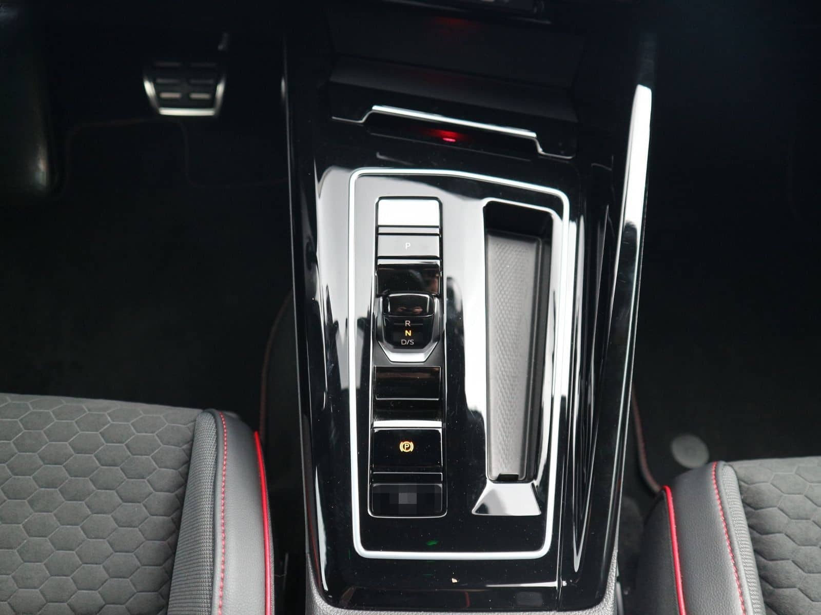 Volkswagen Golf GTI Clubsport 2.0 TSI DSG HK RFK ACC NAVI C foto 13