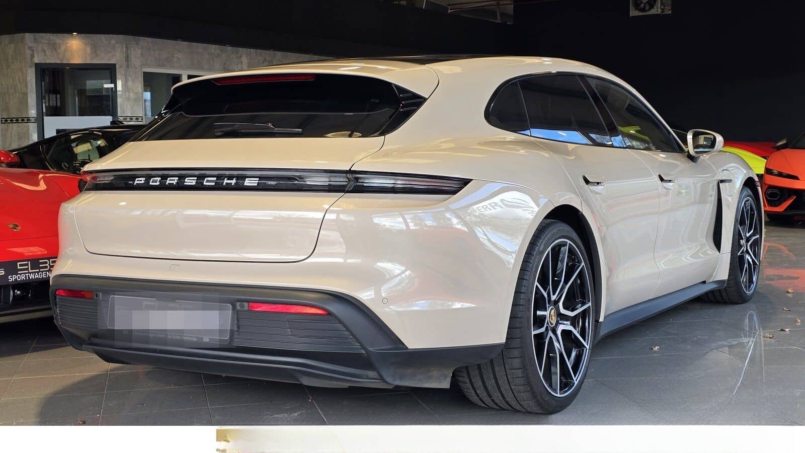 Porsche Taycan 4S Plus Sport Turismo PANO 21" ACC BOSE foto 5