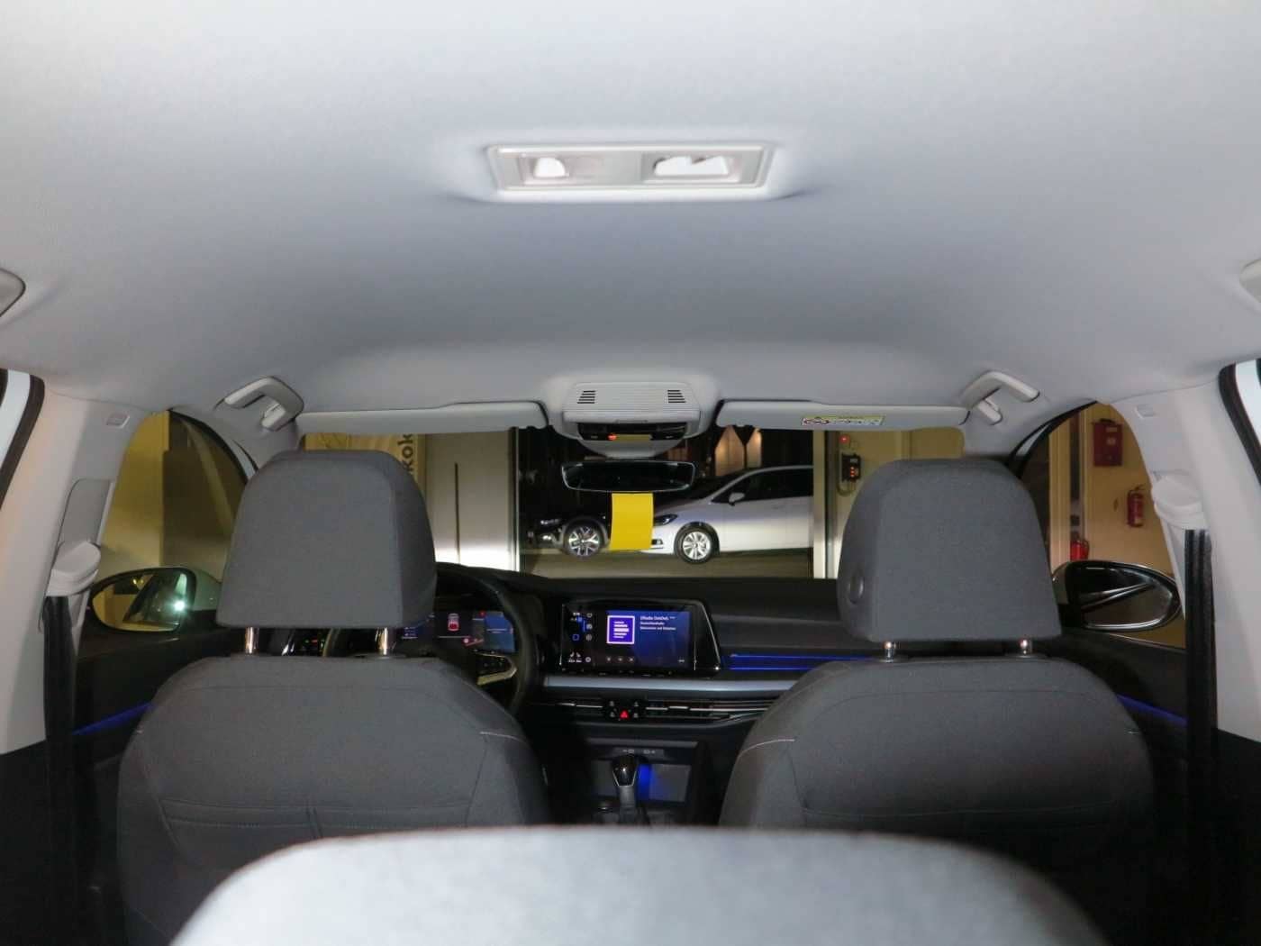 Volkswagen Golf VIII 1.5 TSI OPF Life Navi Stdhzg ACC DAB foto 14