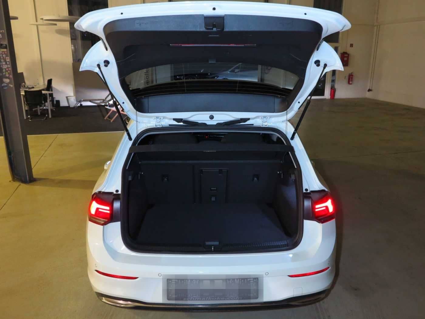 Volkswagen Golf VIII 1.5 TSI OPF Life Navi Stdhzg ACC DAB foto 7