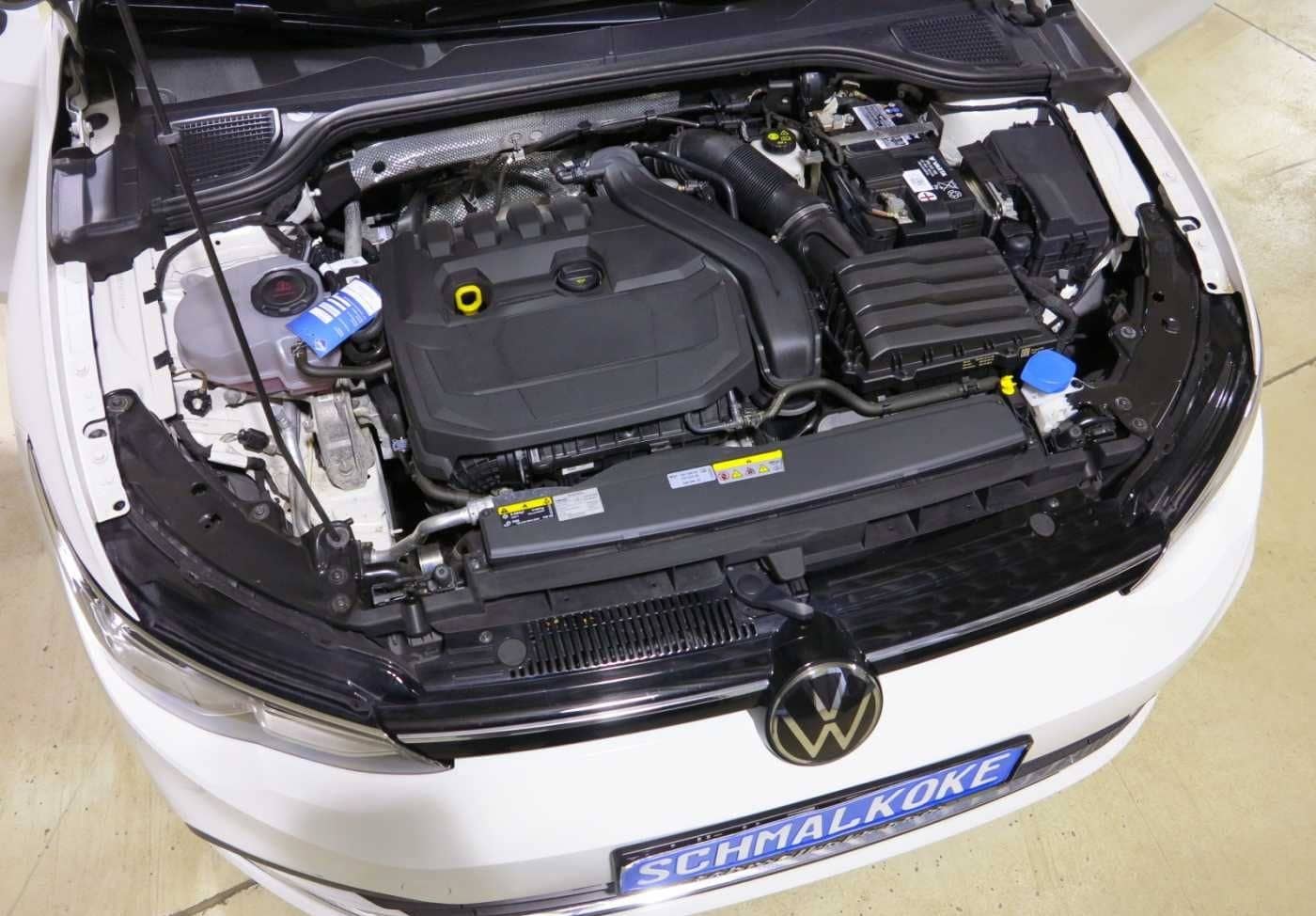 Volkswagen Golf VIII 1.5 TSI OPF Life Navi Stdhzg ACC DAB foto 8