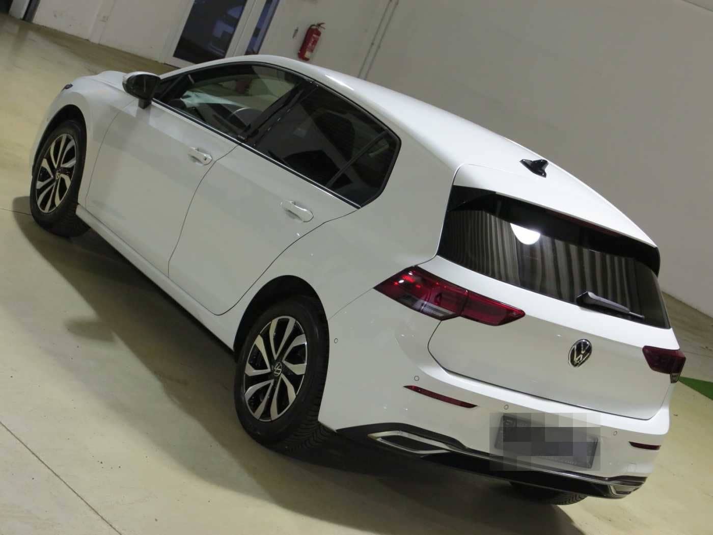 Volkswagen Golf VIII 1.5 TSI OPF Life Navi Stdhzg ACC DAB foto 10