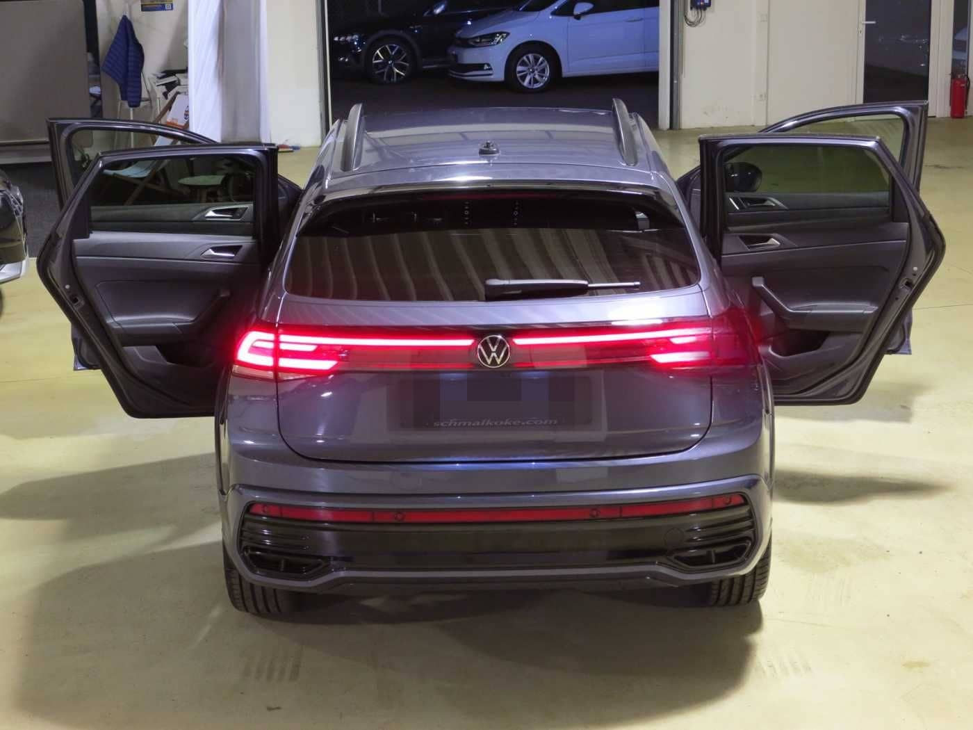 Volkswagen Taigo 1.0 TSI OPF DSG7 R-Line Navi DAB ACC LM18 foto 14