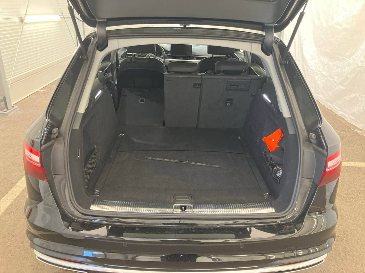 Audi A4 35 2.0 TDI Avant advanced AHK El.Heckkl. LED foto 12