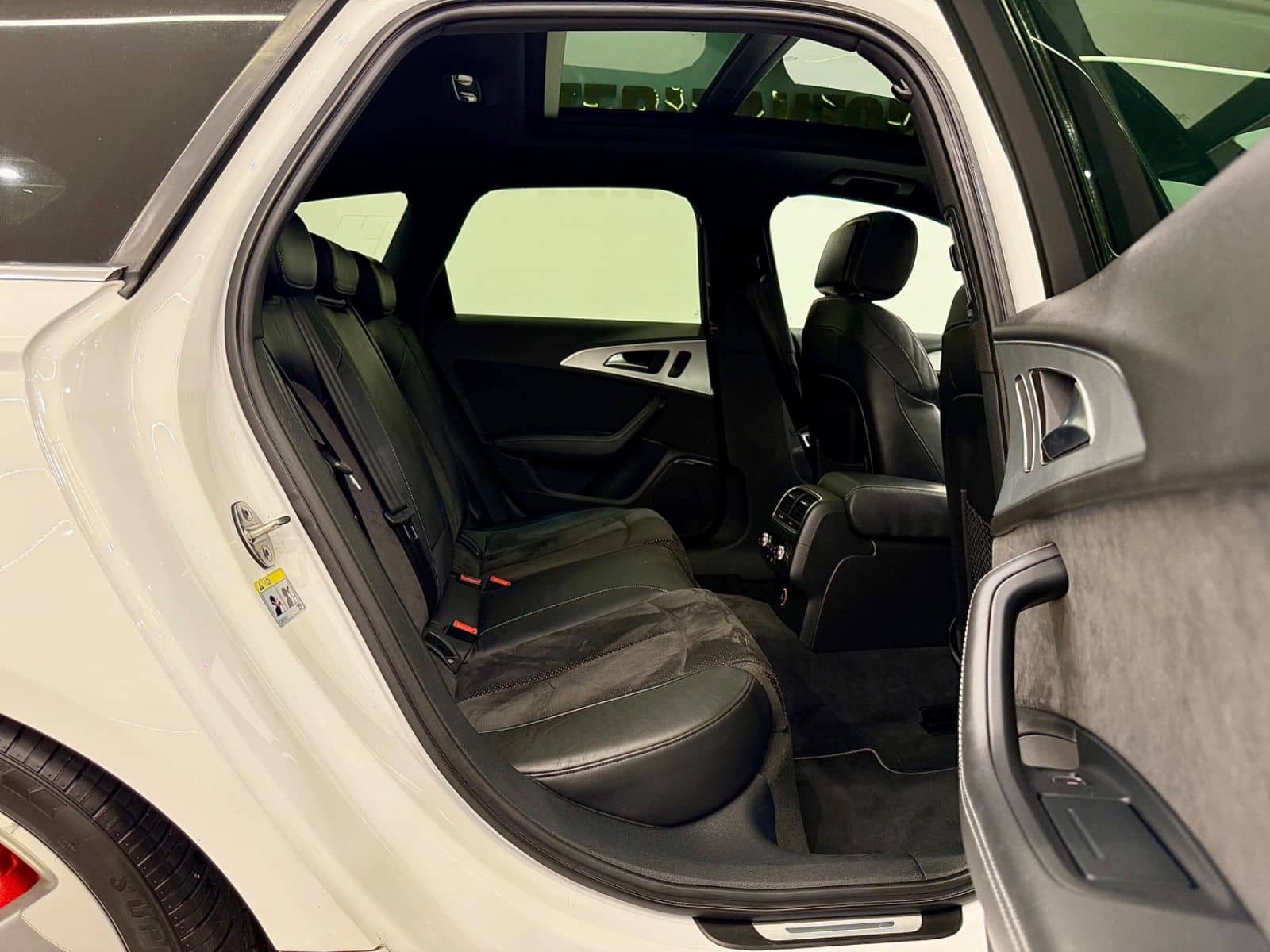 Audi A6 Avant 3.0 TDI quattro 3x S-Line Matrix/Pano foto 21