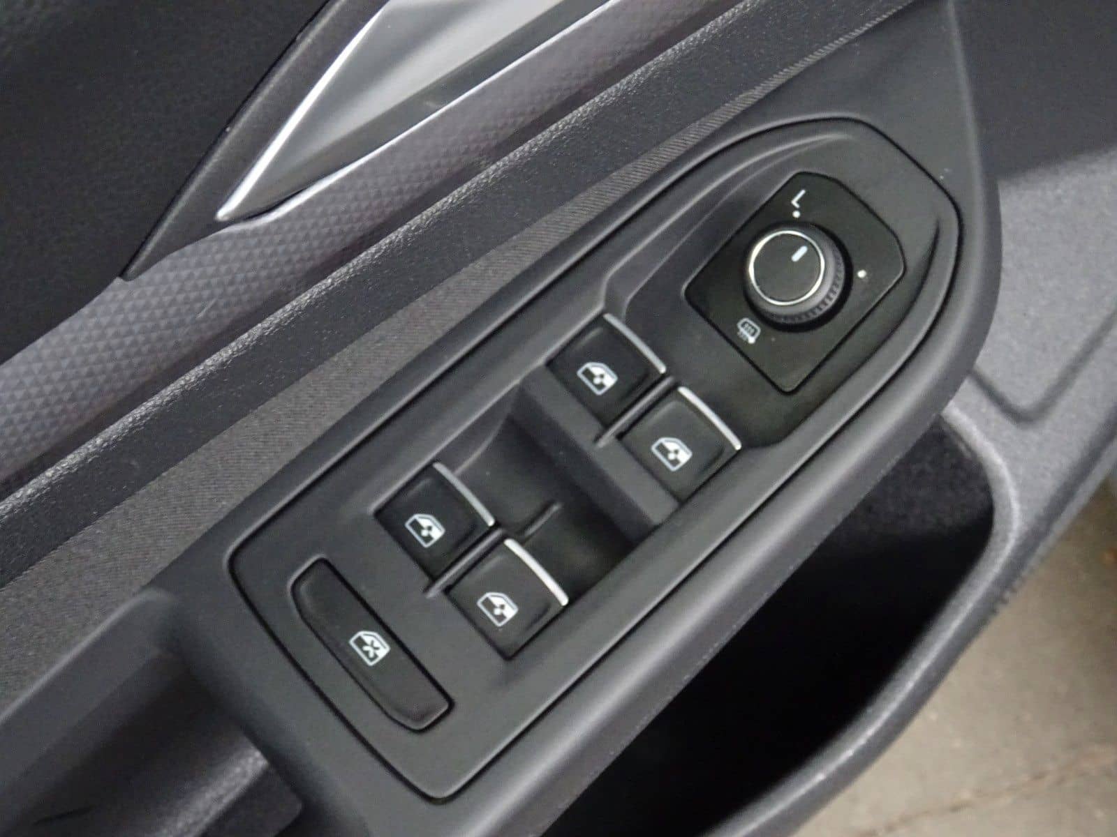 Volkswagen Golf 8 2.0TDI ACTIVE*ACC*AHK*LED*A.GARANTI:07/27 foto 20