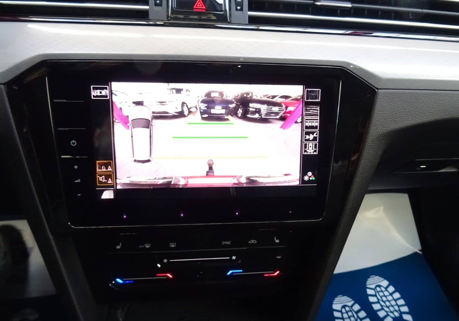 Volkswagen PASSAT 2.0 TDI CL.*DIGITAL*AHK*ACC*CAM*MASSAGE* foto 4