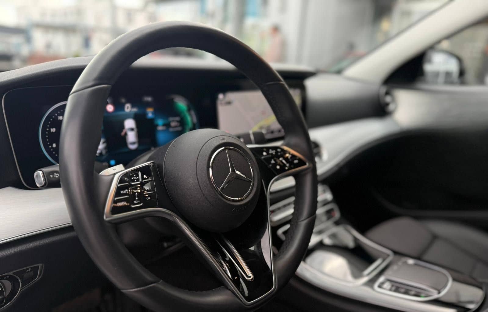 Mercedes-Benz E200 LIMOUSINE TOTWINKEL WIDESCREEN AVANTGARDE foto 19