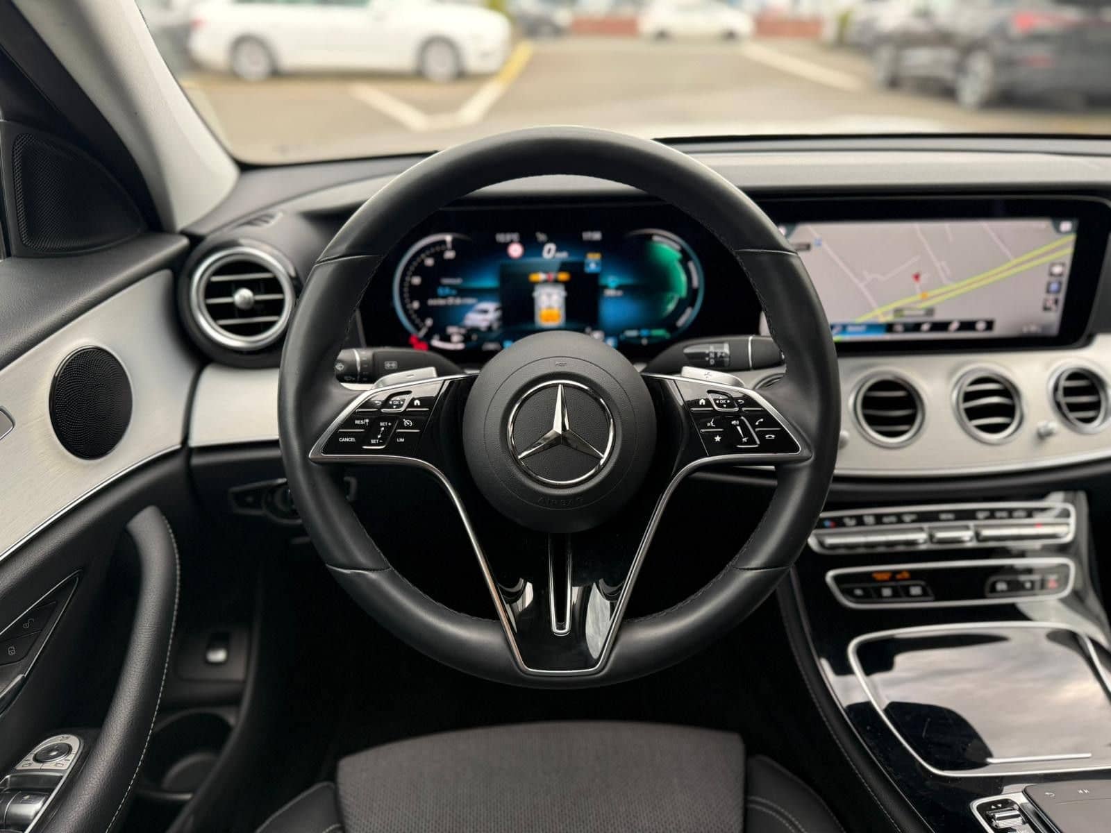 Mercedes-Benz E200 LIMOUSINE TOTWINKEL WIDESCREEN AVANTGARDE foto 20