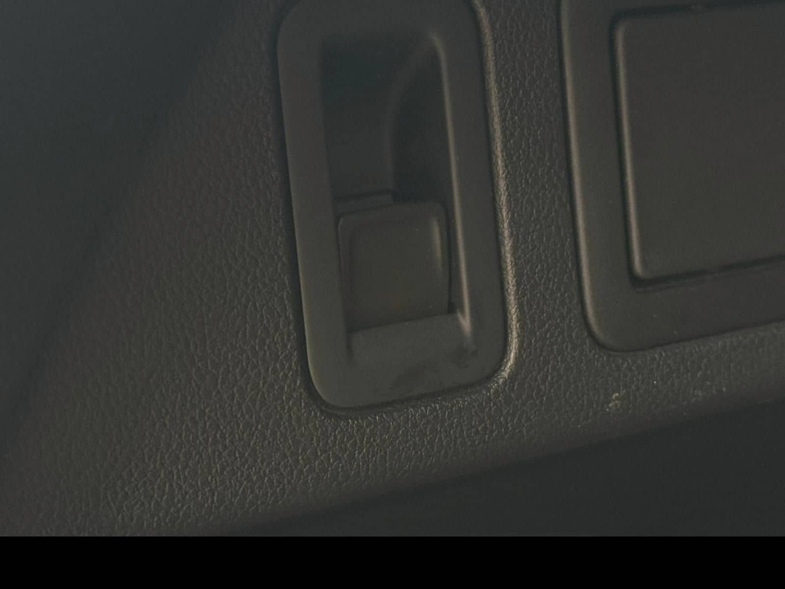 Volkswagen Tiguan Highline 2.0 TDI DSG 4MOTION, AHK, ACC foto 18