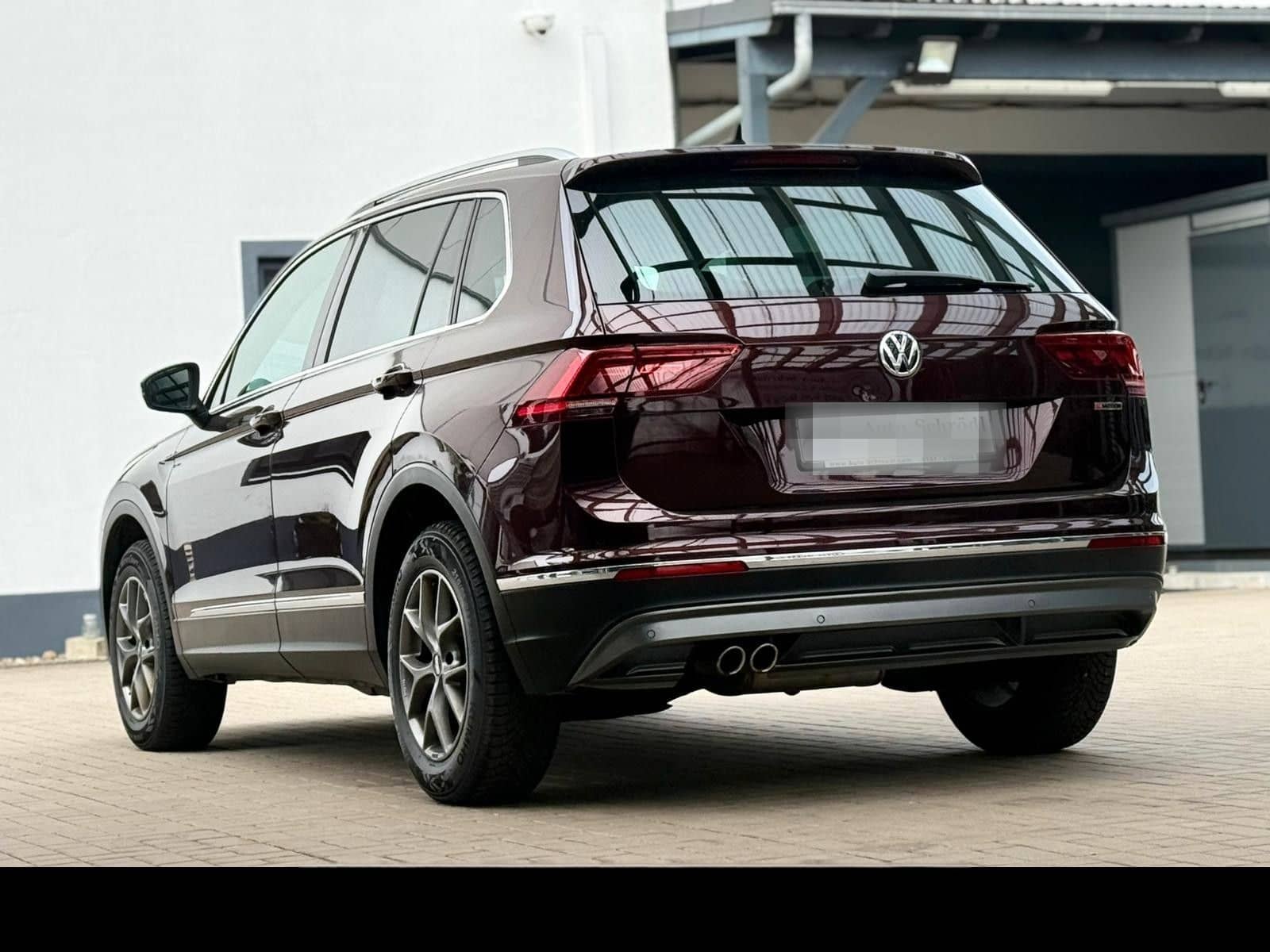 Volkswagen Tiguan Highline 2.0 TDI DSG 4MOTION, AHK, ACC foto 4