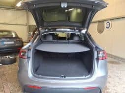 Tesla Model Y Basis RWD foto 12