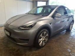 Tesla Model Y Basis RWD foto 4