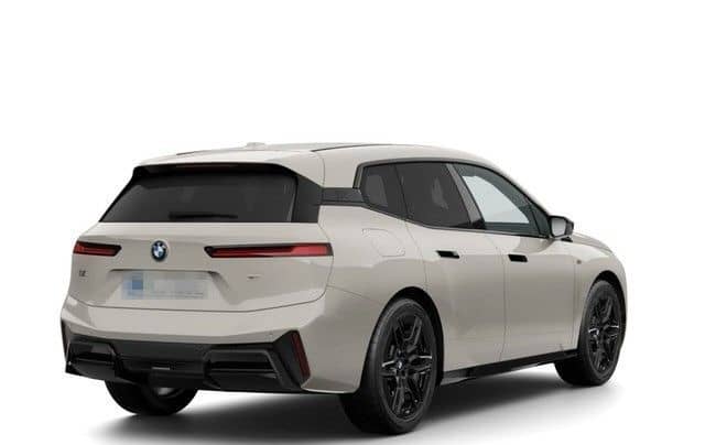 BMW iX M70 Driving Assistant Pro Harman Kardon AC-La foto 2