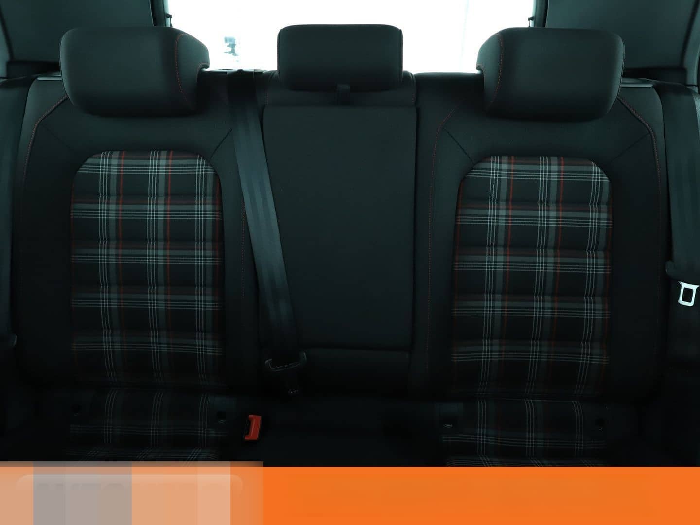 Volkswagen Golf VII 2.0 TSI GTI Performance BM Aut.*NAVI* foto 16