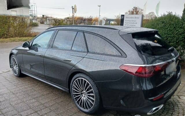 Mercedes-Benz E 220 d 4MT/AMG/Burmester Keyless/360/AHK/Standh foto 4
