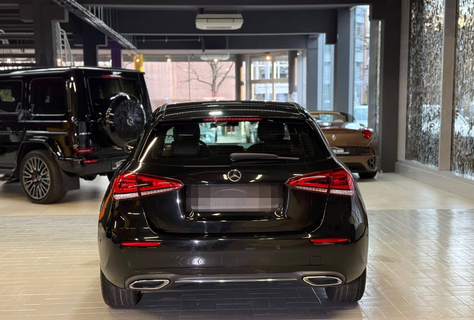 Mercedes-Benz A 250 4Matic Aut.~NAVI~TEILLEDER~LED~AMG FELGEN~ foto 6