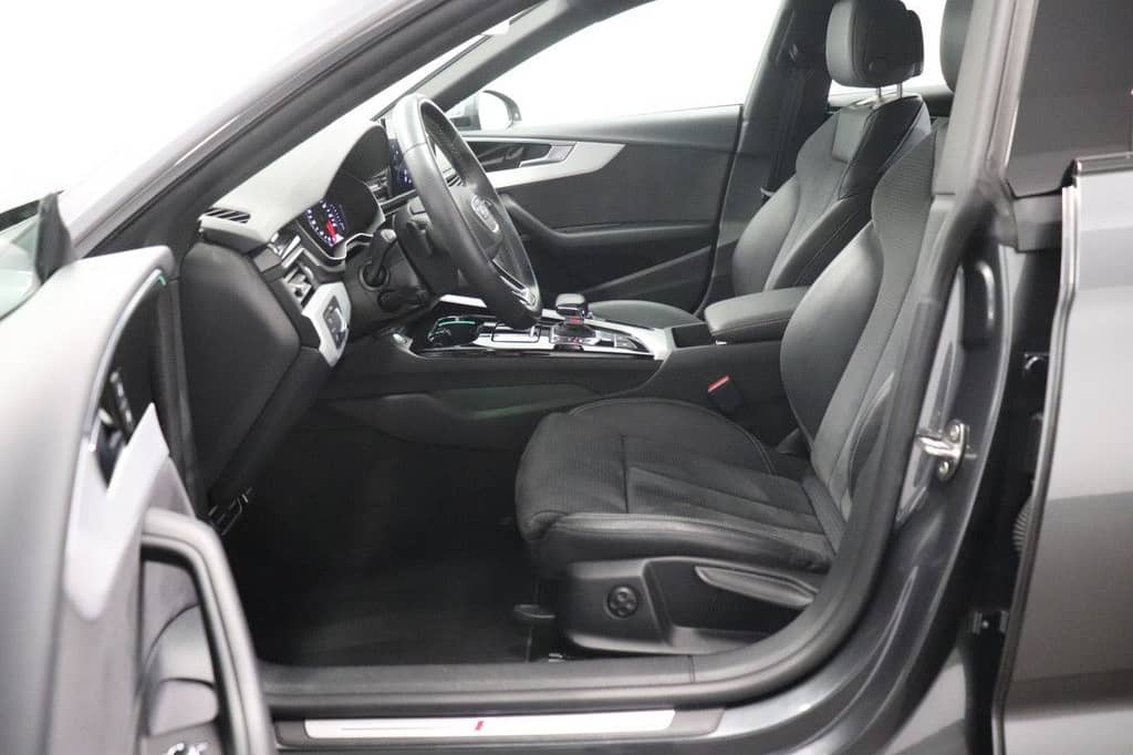 Audi A5 2.0 TFSI 40 Sportback quattro S line Matrix N foto 10