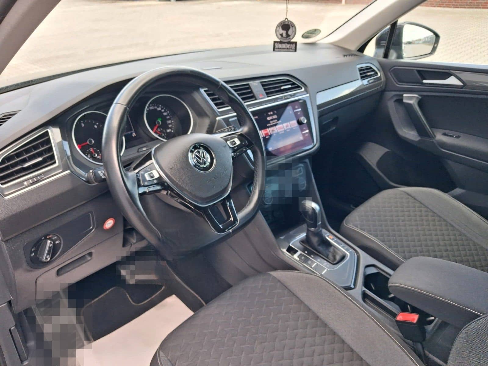 Volkswagen Tiguan * R Line* AHK*DSG* Navi* foto 13